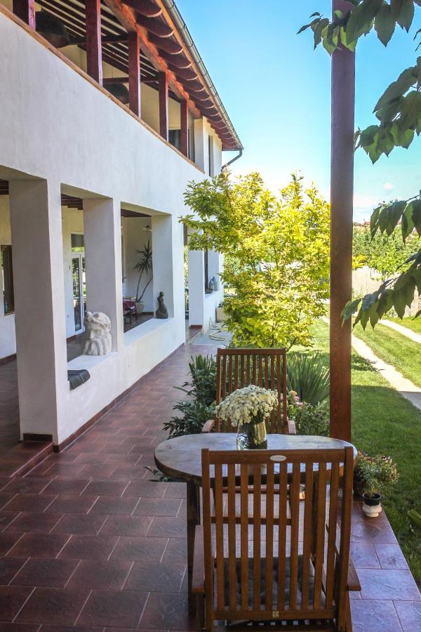 Elma Guesthouse Alba Iulia Exterior photo
